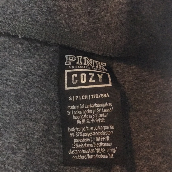 2 Pair of Victoria’s Secret Pants - Picture 3 of 7